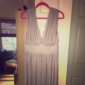 Mauve midi dress from ASOS ! Only worn once !